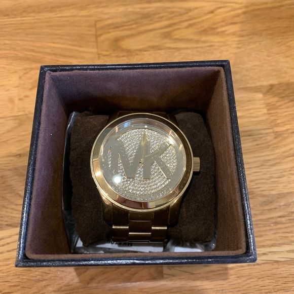 Michael Kors oversized watch main image 6